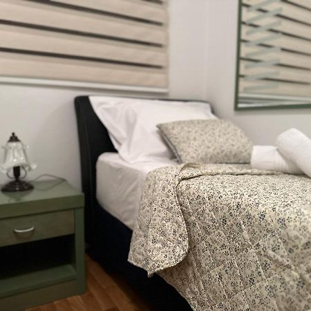 Family Apartment Макарска Экстерьер фото