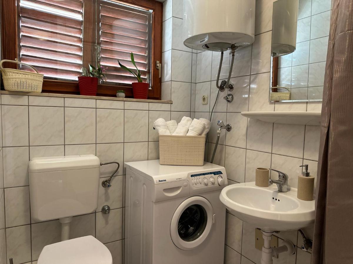 Family Apartment Макарска Экстерьер фото